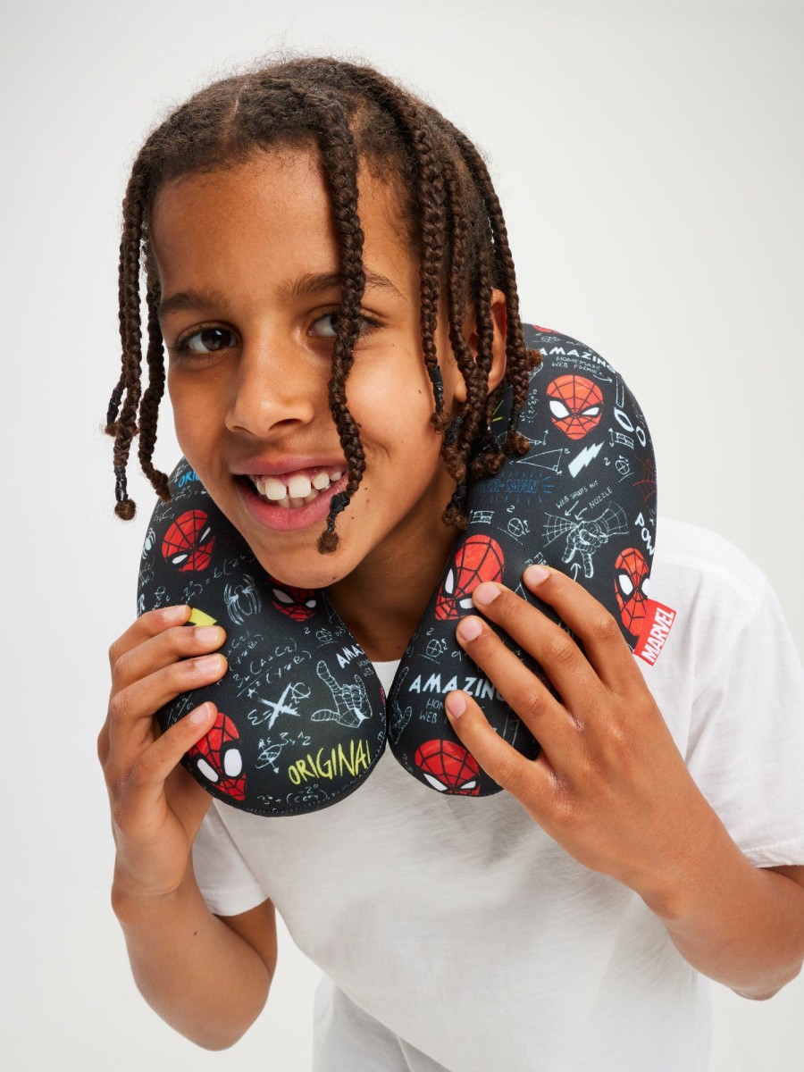 Body Smiggle | Spider-Man Travel Pillow